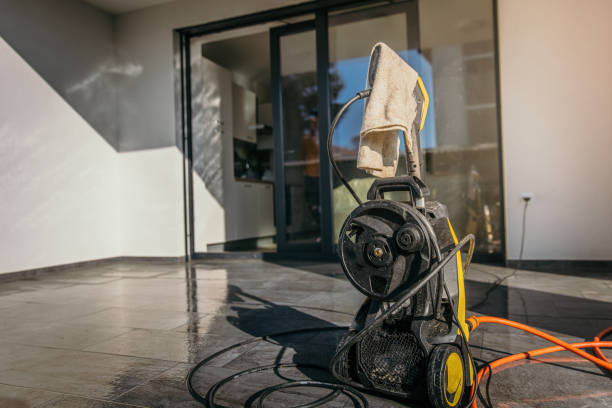 Best Soft Washing  in Neenah, WI